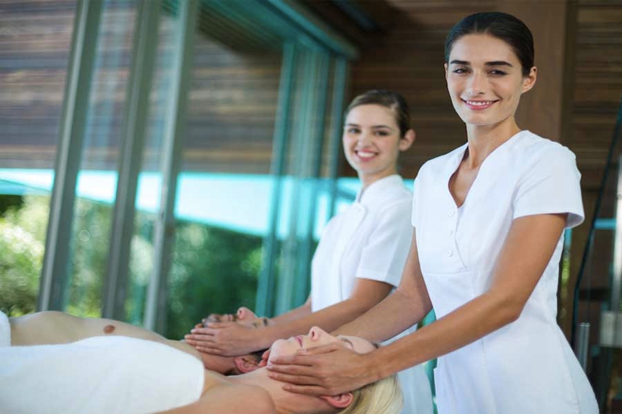 female to female massage in wellness
